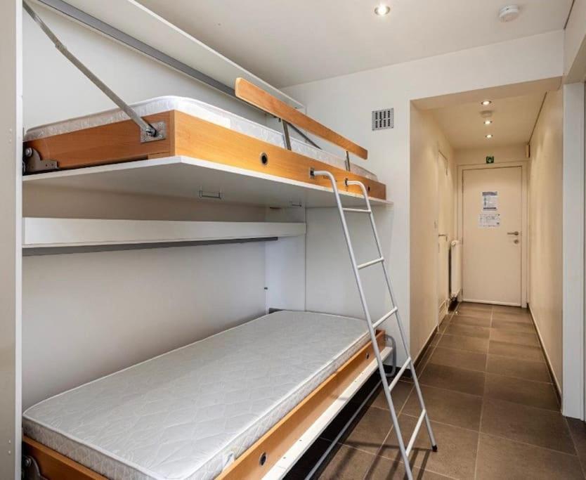 Appartement Centrum Van De Panne Bagian luar foto